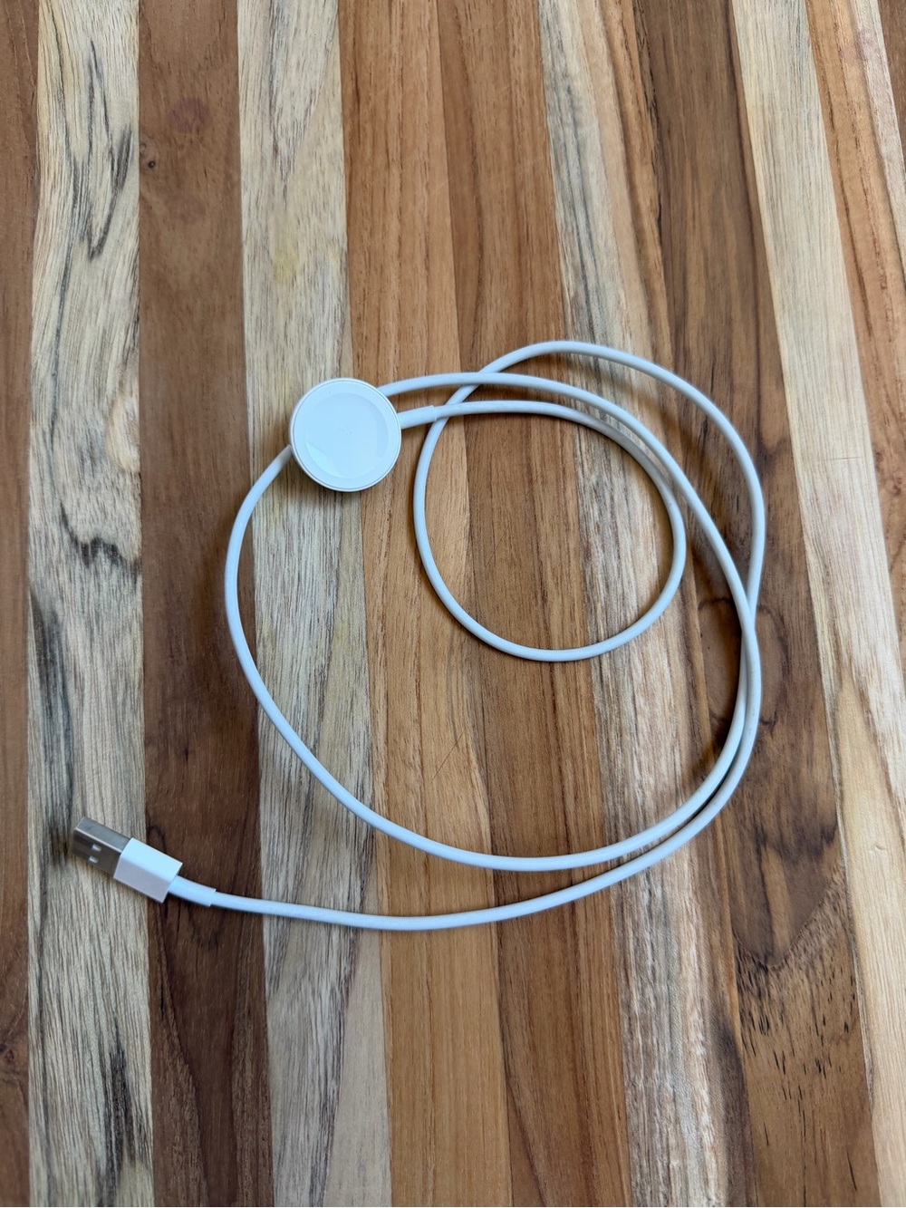 Apple White Magnetic Apple Watch Charger Cable USB-A